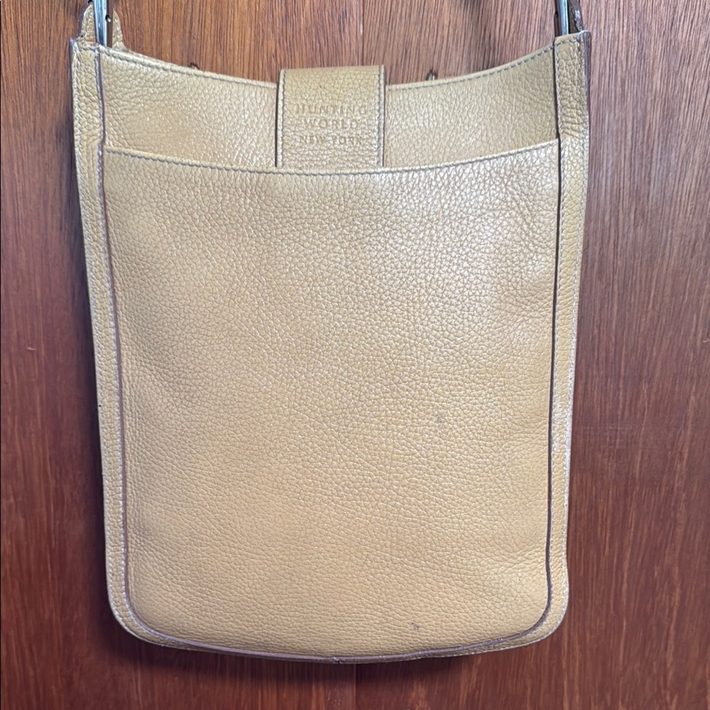 Hunting World Tan Leather Shoulder Bag - Picture 5 of 12